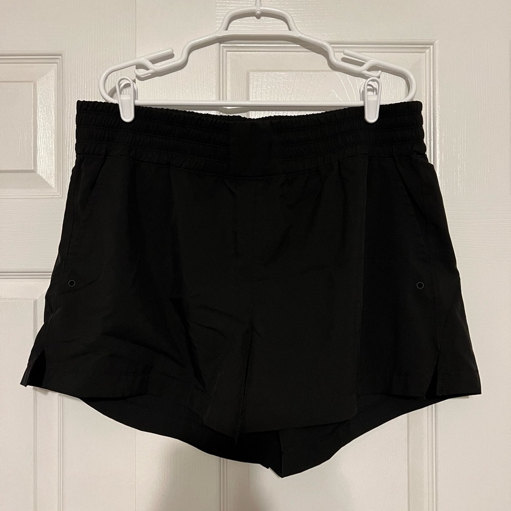 Old Navy Athletic Shorts Size XL